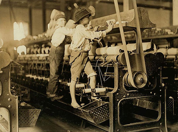 Heart-Breaking Pictures of Child Labour In USA by Lewis Hine