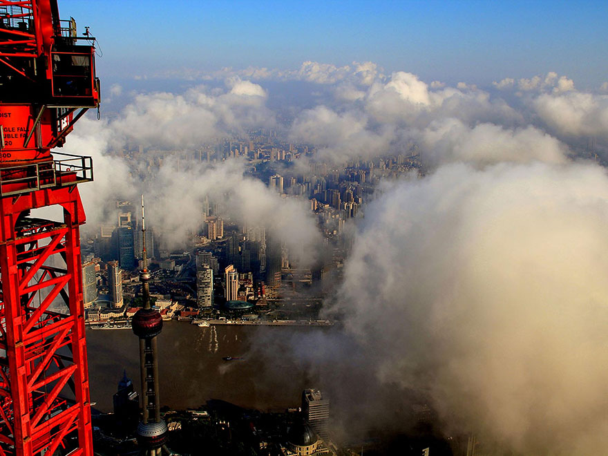crane-operator-aerial-shanghai-photos-wei-gensheng-10 crane-operator-aerial-shanghai-photos-wei-gensheng-10