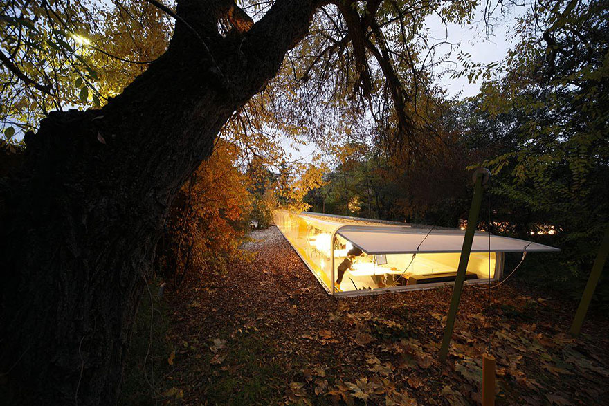 amazing-creative-workspaces-office-spaces-13-2 amazing-creative-workspaces-office-spaces-13-2