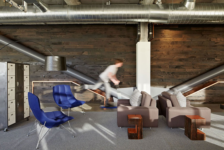 amazing-creative-workspaces-office-spaces-2-3 amazing-creative-workspaces-office-spaces-2-3