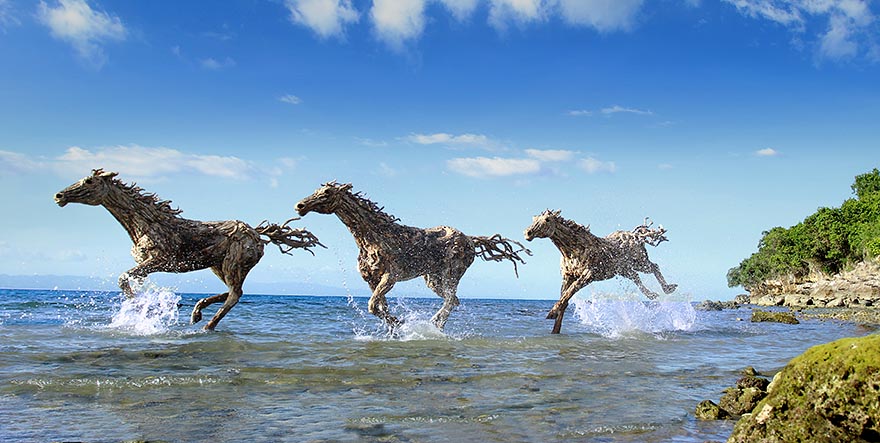 galloping-driftwood-horse-sculptures-jame-doran-webb-8 galloping-driftwood-horse-sculptures-jame-doran-webb-8
