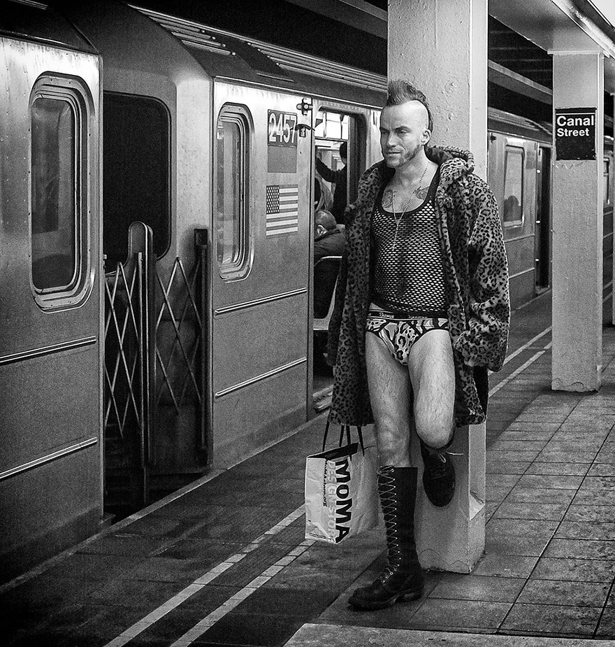 no-pants-subway-ride-2014-11 no-pants-subway-ride-2014-11