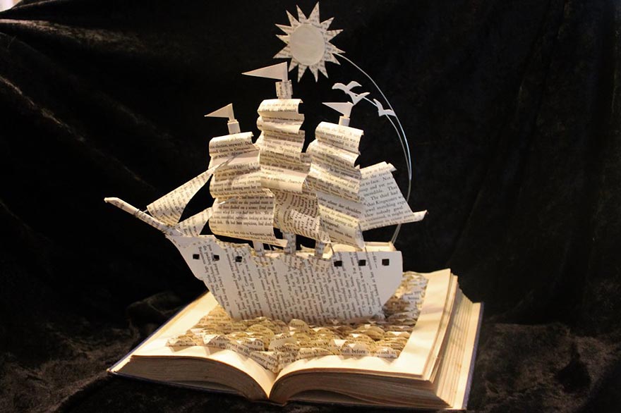 paper-book-sculpture-art-jodi-harvey-brown-9 paper-book-sculpture-art-jodi-harvey-brown-9