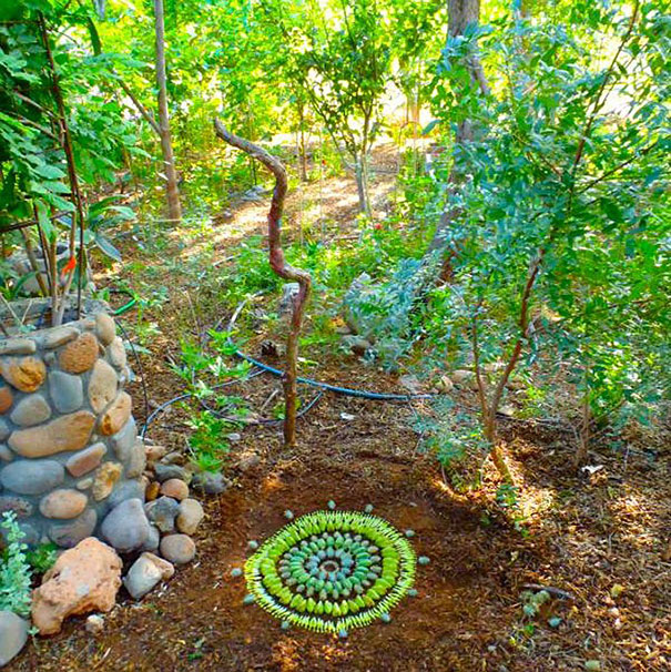 danmala-flower-mandala-kathy-klein-14 danmala-flower-mandala-kathy-klein-14