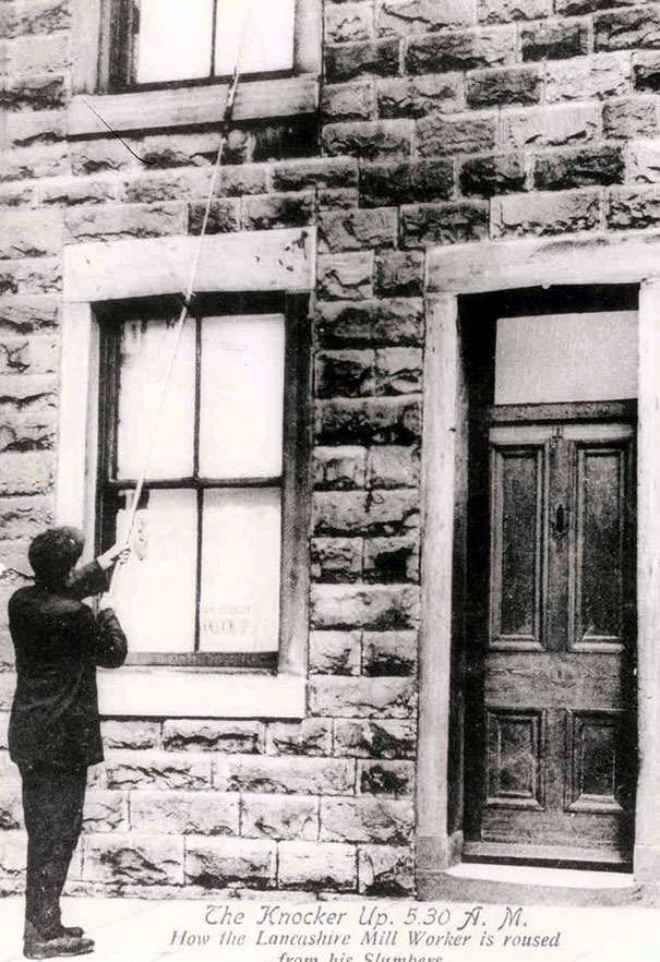 10 Jobs That No Longer Exist 10 Jobs That No Longer Exist