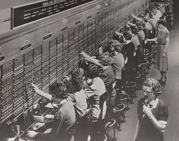 10 Jobs That No Longer Exist 10 Jobs That No Longer Exist
