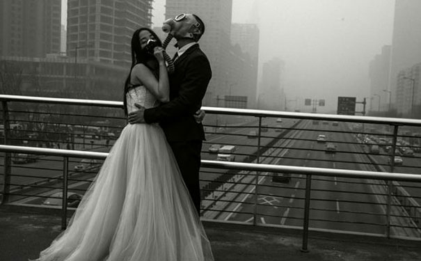gas-masks-wedding-photography-beijing-china-4 gas-masks-wedding-photography-beijing-china-4