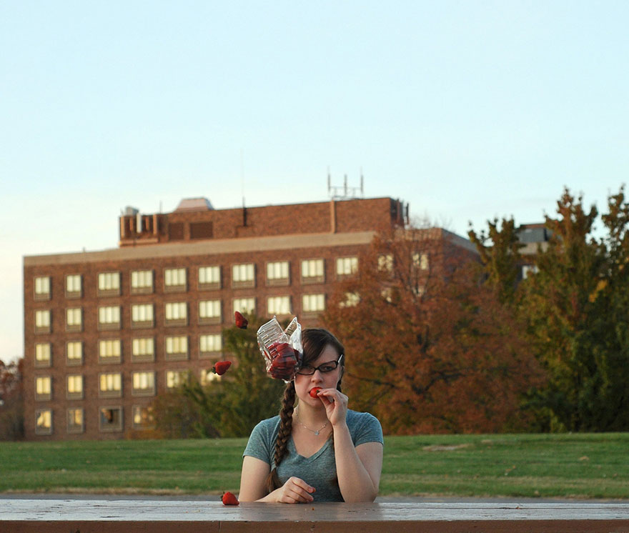 funny-self-portraits-kaija-straumanis-4 funny-self-portraits-kaija-straumanis-4