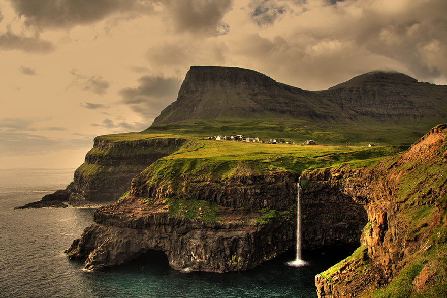 Town in Gásadalur, Faroe Islands Town in Gásadalur, Faroe Islands