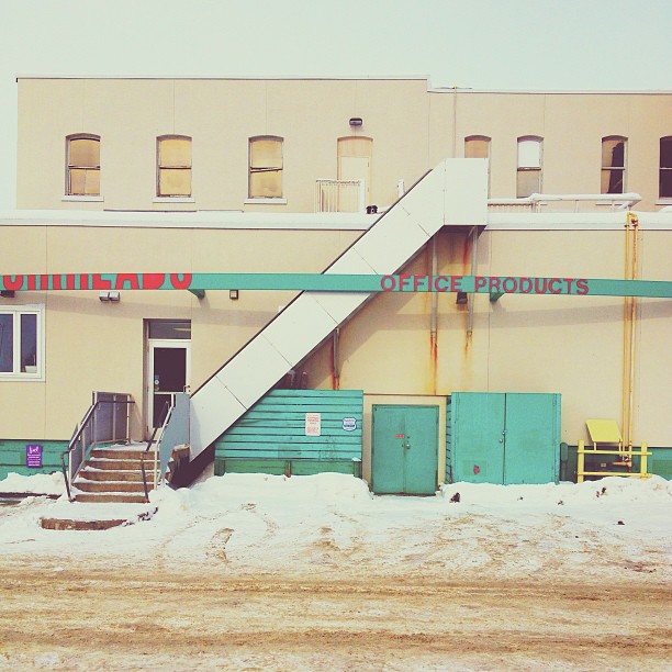 find-momo-andrew-knapp-26 find-momo-andrew-knapp-26