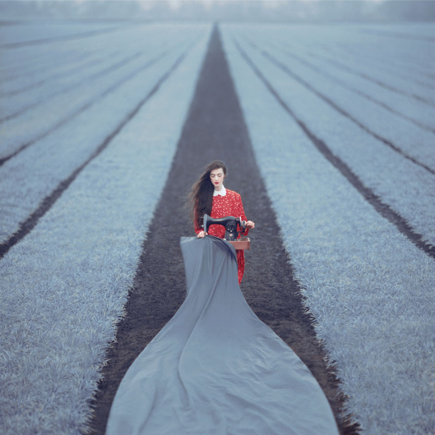 surreal-photography-oleg-oprisco-1 surreal-photography-oleg-oprisco-1