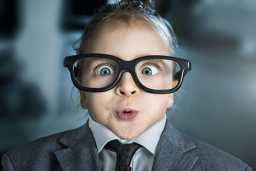 creative-dad-children-photo-manipulations-john-wilhelm-11 creative-dad-children-photo-manipulations-john-wilhelm-11