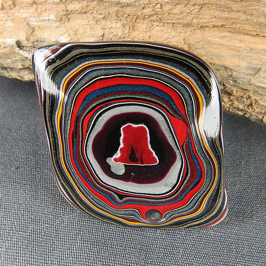 fordite-detroit-agate-car-paint-stone-jewel-20 fordite-detroit-agate-car-paint-stone-jewel-20