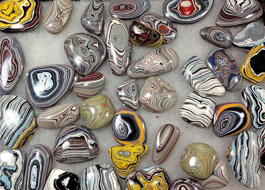 fordite-detroit-agate-car-paint-stone-jewel-7 fordite-detroit-agate-car-paint-stone-jewel-7