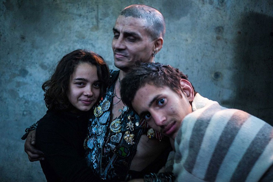 underground-sewer-life-bruce-lee-bucharest-12 underground-sewer-life-bruce-lee-bucharest-12