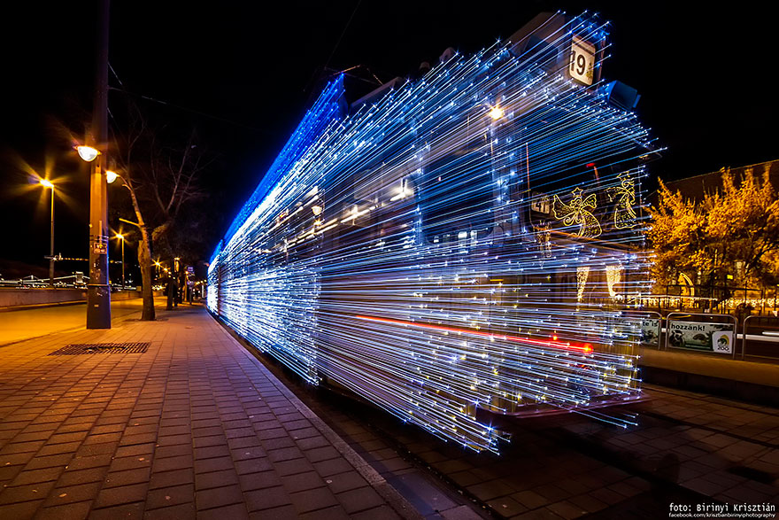 30,000 LED Lights Make The Trams In Budapest Look Like Time Machines 30,000 LED Lights Make The Trams In Budapest Look Like Time Machines