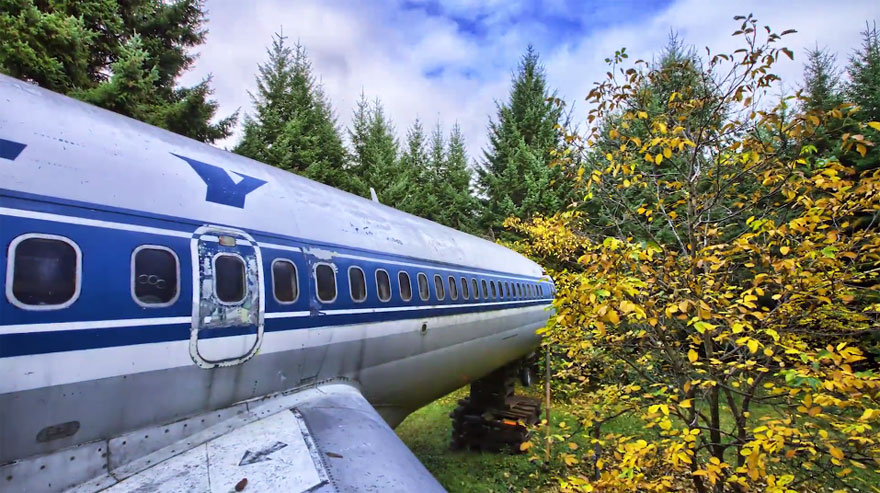 retired-boeing-727-recycled-home-bruce-campbell-13 retired-boeing-727-recycled-home-bruce-campbell-13