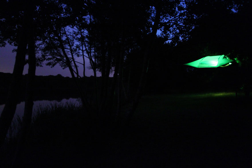 suspended-treehouse-tent-tentsile-alex-shirley-smith-13 suspended-treehouse-tent-tentsile-alex-shirley-smith-13