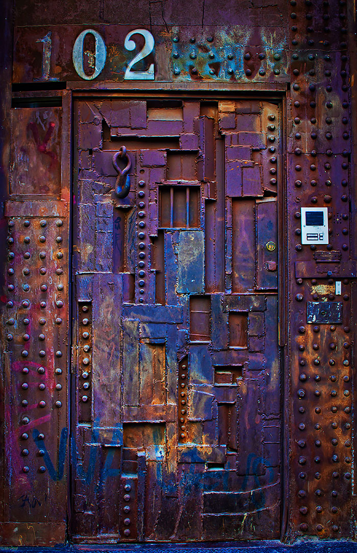 30 Beautiful Doors That Seem To Lead To Other Worlds 30 Beautiful Doors That Seem To Lead To Other Worlds