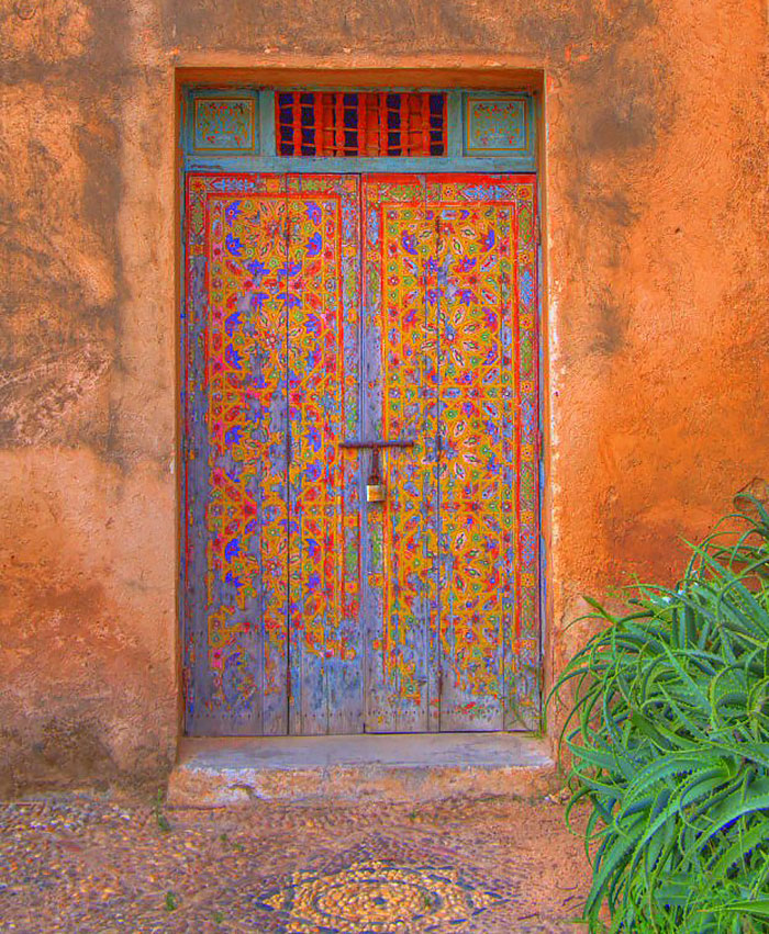 30 Beautiful Doors That Seem To Lead To Other Worlds 30 Beautiful Doors That Seem To Lead To Other Worlds