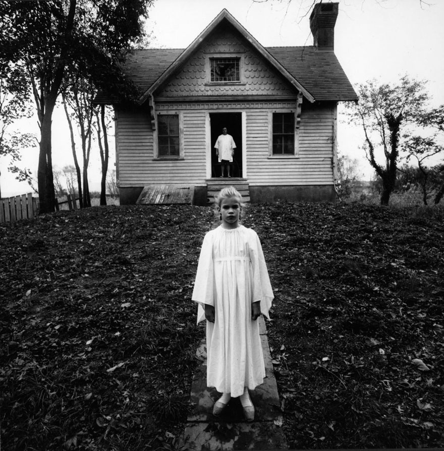 childrens-surreal-nightmare-photos-dream-collector-arthur-tress-25 childrens-surreal-nightmare-photos-dream-collector-arthur-tress-25