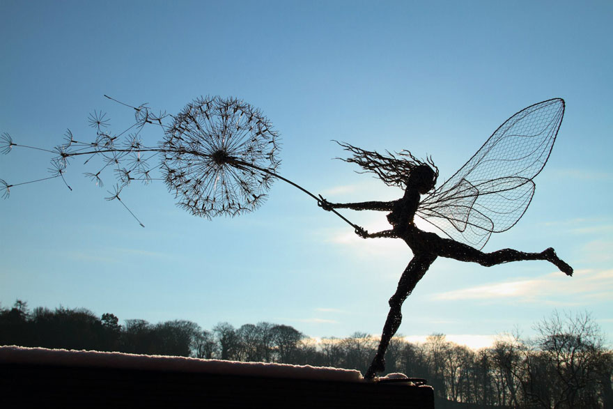 fantasywire-wire-fairy-sculptures-robin-wight-6 fantasywire-wire-fairy-sculptures-robin-wight-6