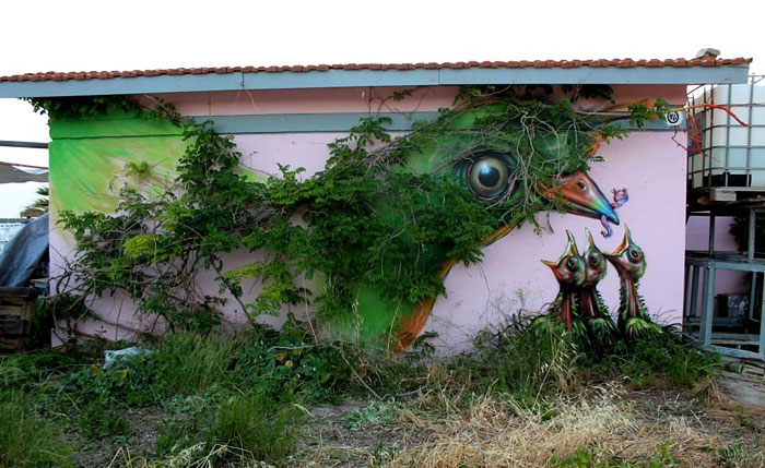 street-art-interacts-with-nature-14 street-art-interacts-with-nature-14