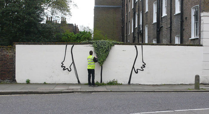 street-art-interacts-with-nature-7 street-art-interacts-with-nature-7