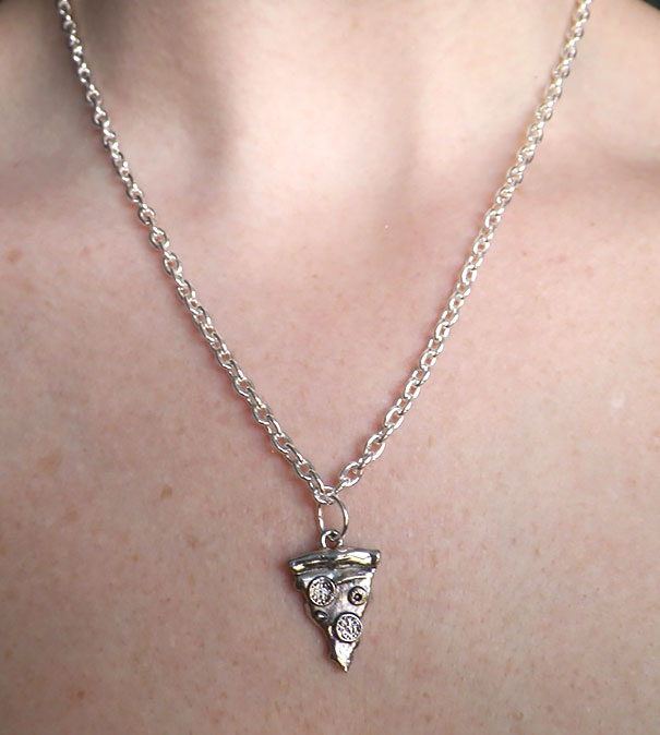 creative-necklaces-2-2 creative-necklaces-2-2