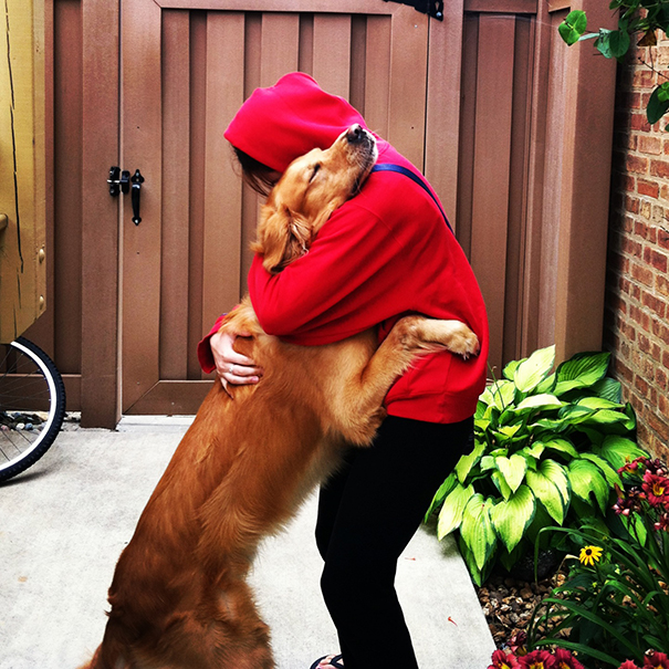 cute-dogs-hugging-humans-92 cute-dogs-hugging-humans-92