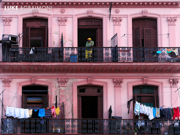 Windows And Clotheslines - Havana - Cuba