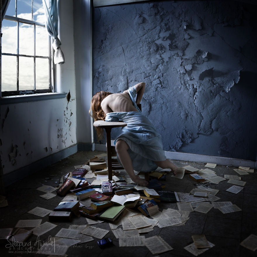 Conceptual Photographer Creates Whimsical Images Based On Life And Dreams