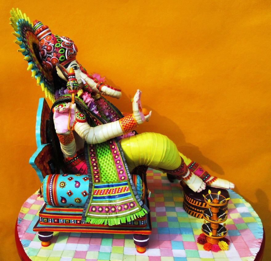 Quilled 3D Paper Statues