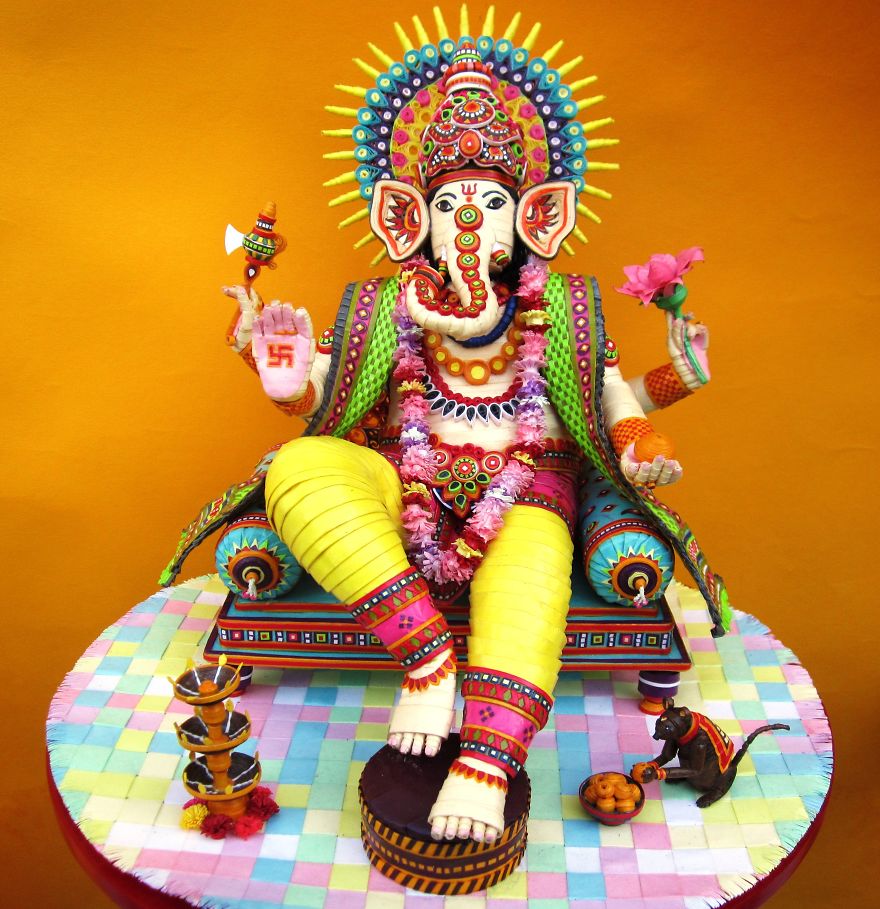 Quilled 3D Paper Statues