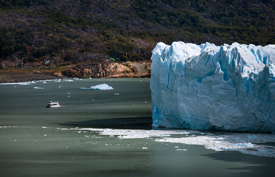 Living Ice: I Happened To Photograph The Rupture Of Perito Moreno Glacier Living Ice: I Happened To Photograph The Rupture Of Perito Moreno Glacier