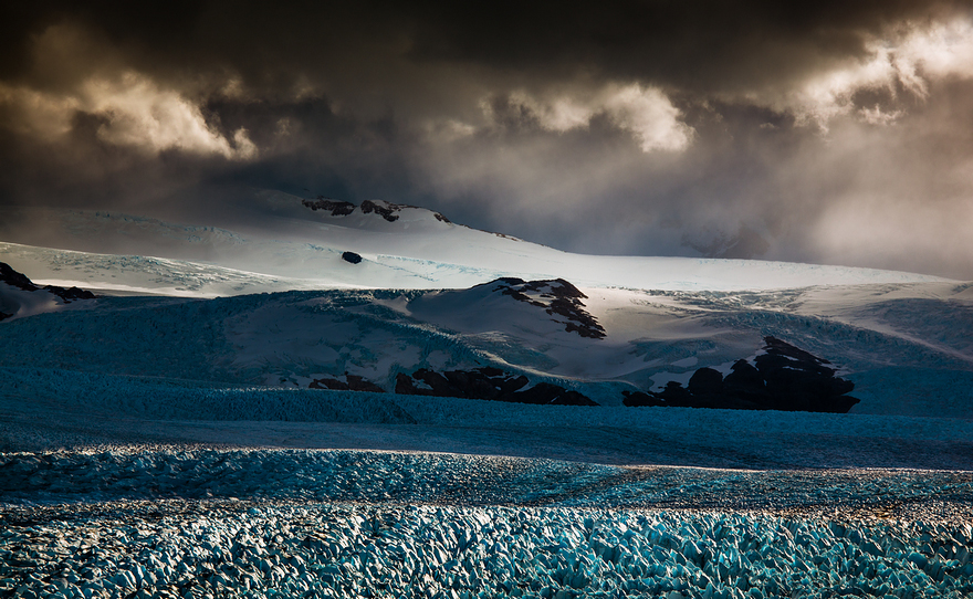 Living Ice: I Happened To Photograph The Rupture Of Perito Moreno Glacier Living Ice: I Happened To Photograph The Rupture Of Perito Moreno Glacier