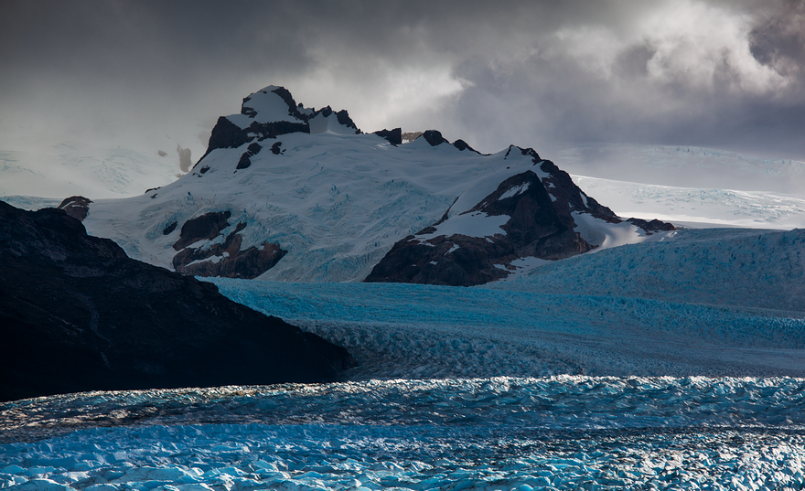 Living Ice: I Happened To Photograph The Rupture Of Perito Moreno Glacier Living Ice: I Happened To Photograph The Rupture Of Perito Moreno Glacier