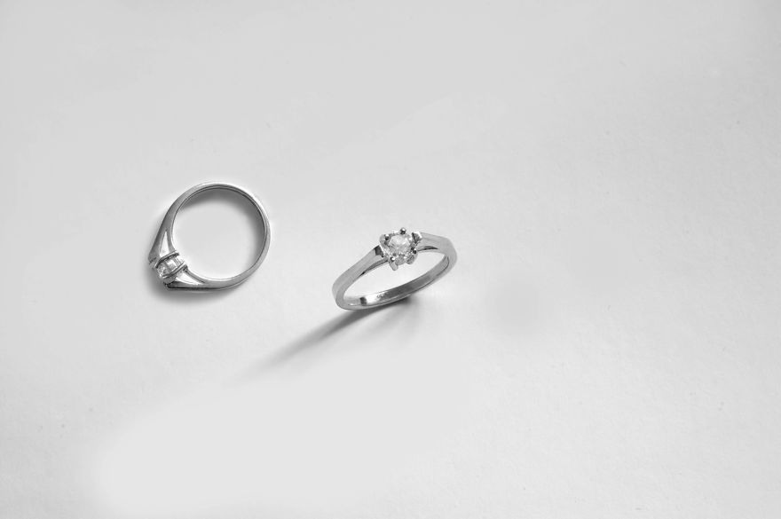 Engagement Ring Box Opens Up Like A Flower In Bloom Engagement Ring Box Opens Up Like A Flower In Bloom