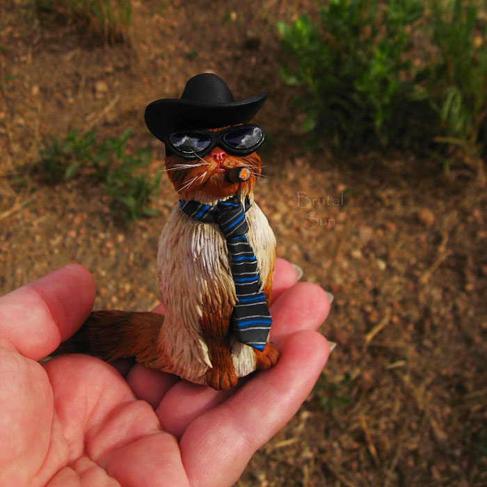 cat-figurines-polymer-clay-brutal-sun-8 cat-figurines-polymer-clay-brutal-sun-8