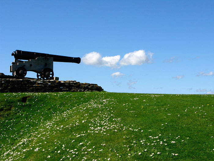 cloud-forced-perspective-optical-illusions-42 cloud-forced-perspective-optical-illusions-42