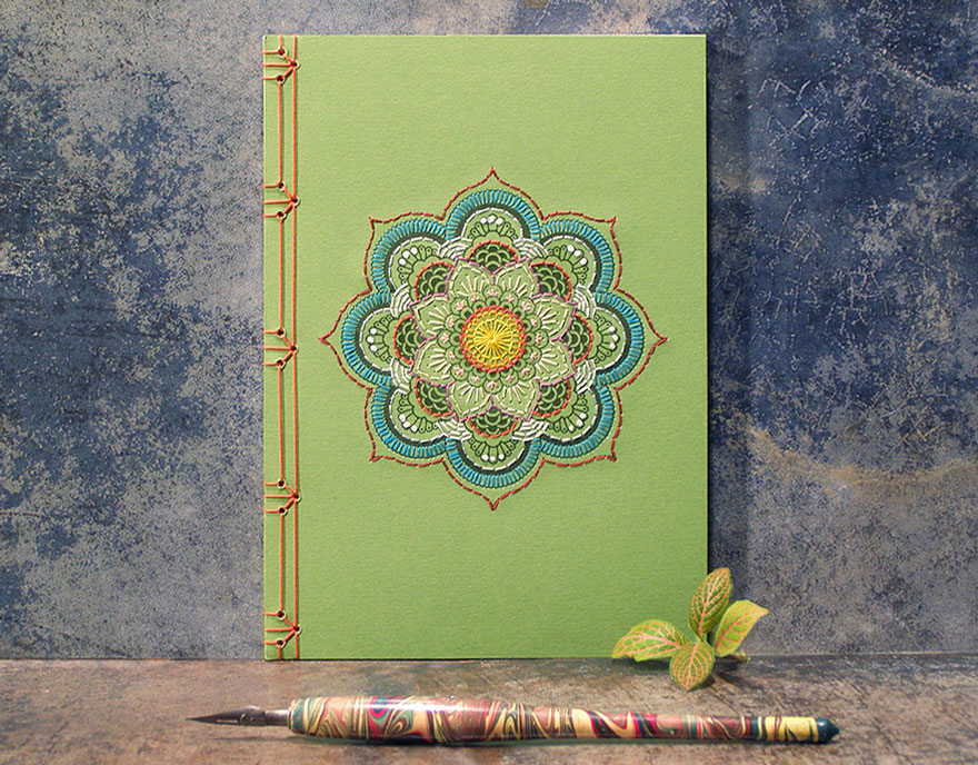 embroidered-notebooks-fabulous-cat-papers-16