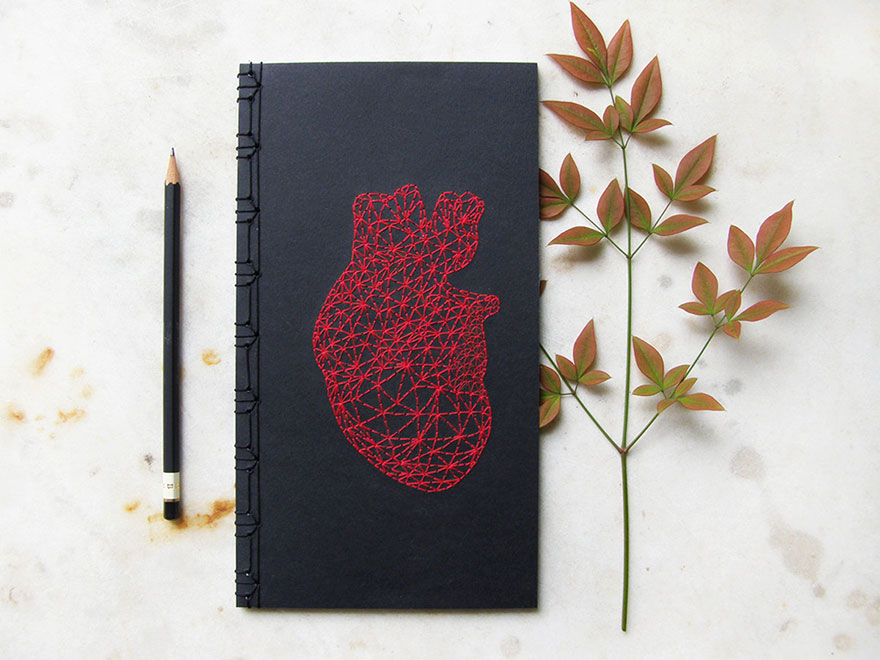 embroidered-notebooks-fabulous-cat-papers-7