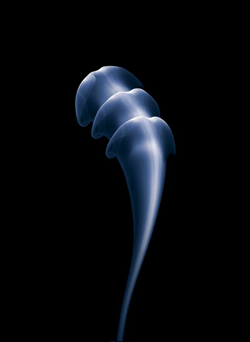 smoke-shapes-photography-thomas-herbrich-02