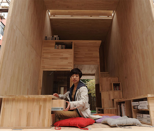 tiny-house-chinese-student-3 tiny-house-chinese-student-3