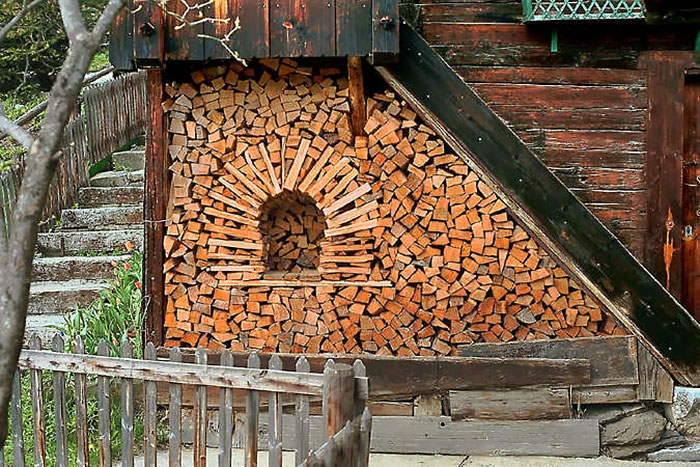 wood-pile-art-12 wood-pile-art-12