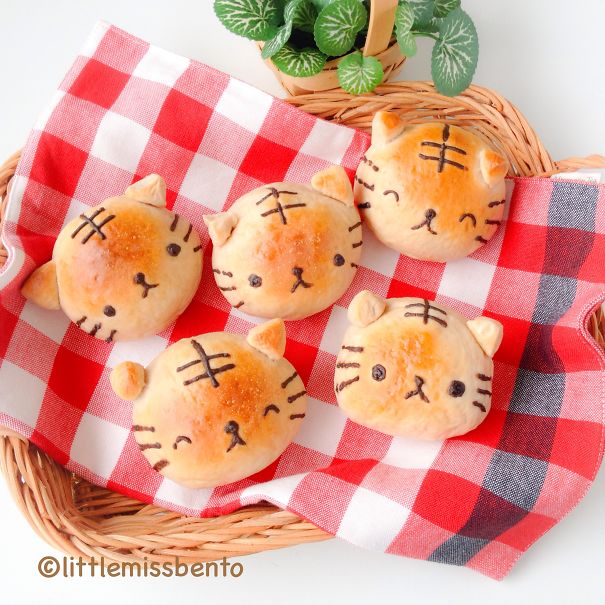 Kawaii Tiger Bread