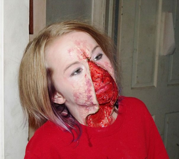 Me Little Zipper Head