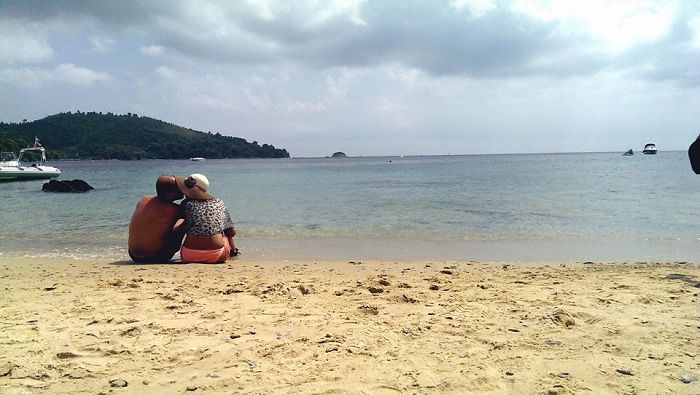 Romanian Lovebirds In Koukounaries Beach, Skiathos, Greece