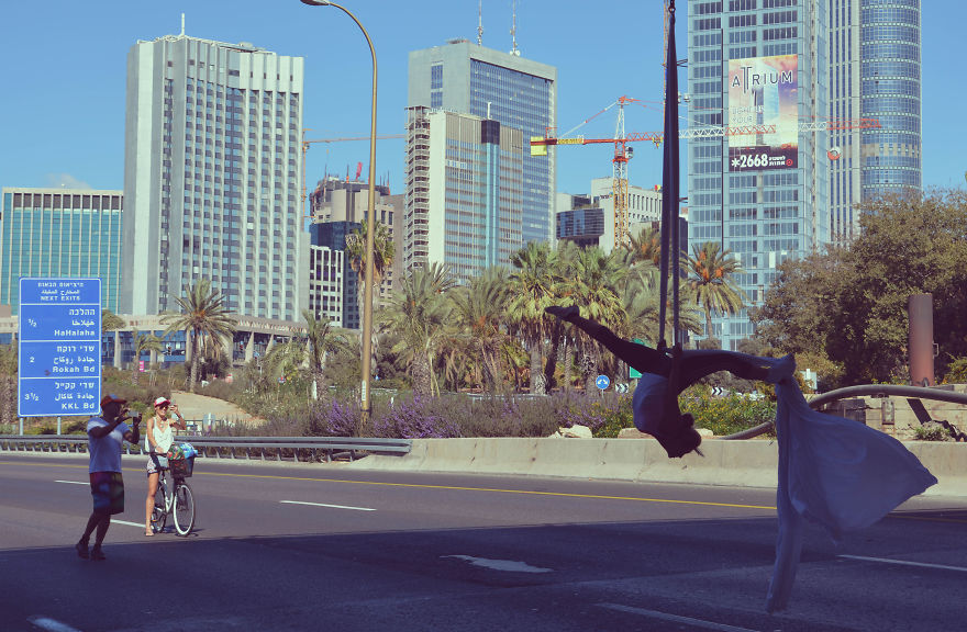 Most People Fast On This Jewish Holy Day, But I Celebrated It By Dancing Over An Empty Freeway Most People Fast On This Jewish Holy Day, But I Celebrated It By Dancing Over An Empty Freeway