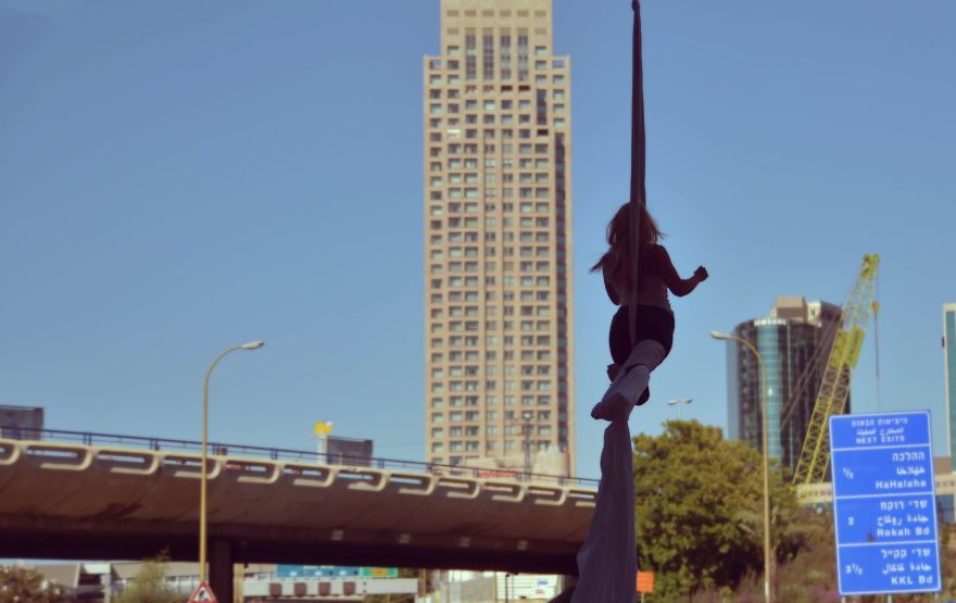 Most People Fast On This Jewish Holy Day, But I Celebrated It By Dancing Over An Empty Freeway Most People Fast On This Jewish Holy Day, But I Celebrated It By Dancing Over An Empty Freeway